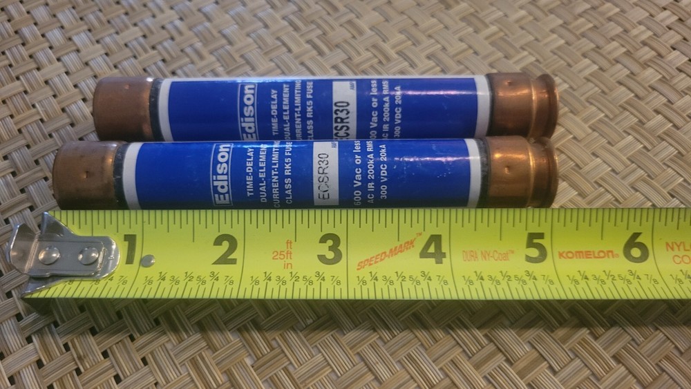 2 EDISON ECSR30 TIME DELAY DUAL ELEMENT FUSE 600VAC 30A