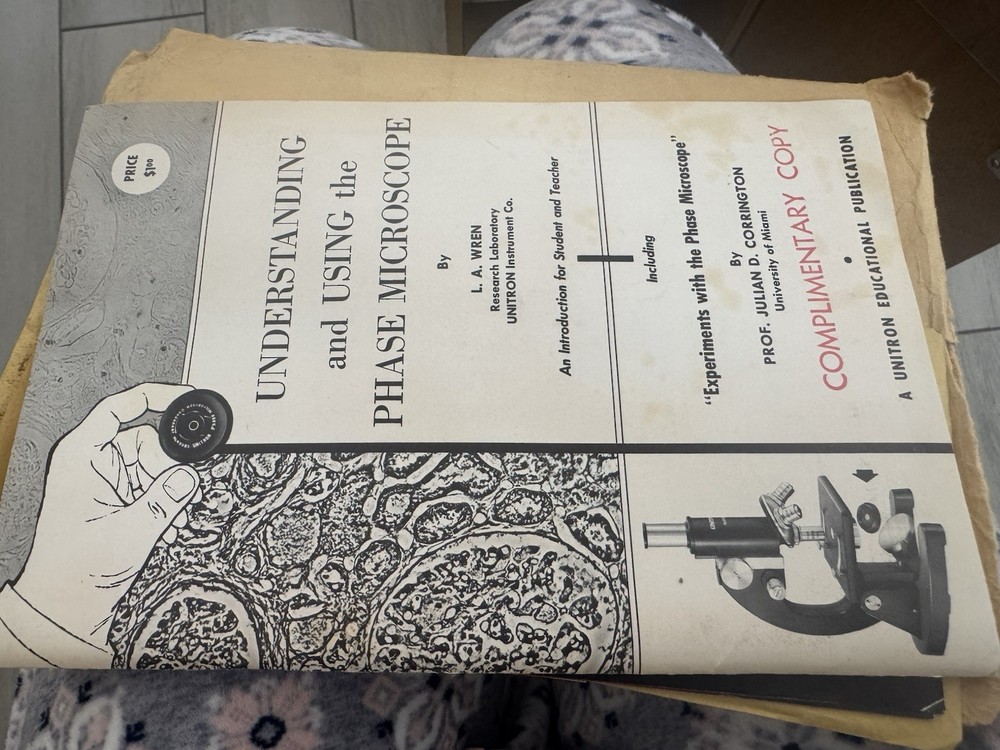 UNITRON BMLU Phase Microscope 15X Binocular Upright w/ Accessories