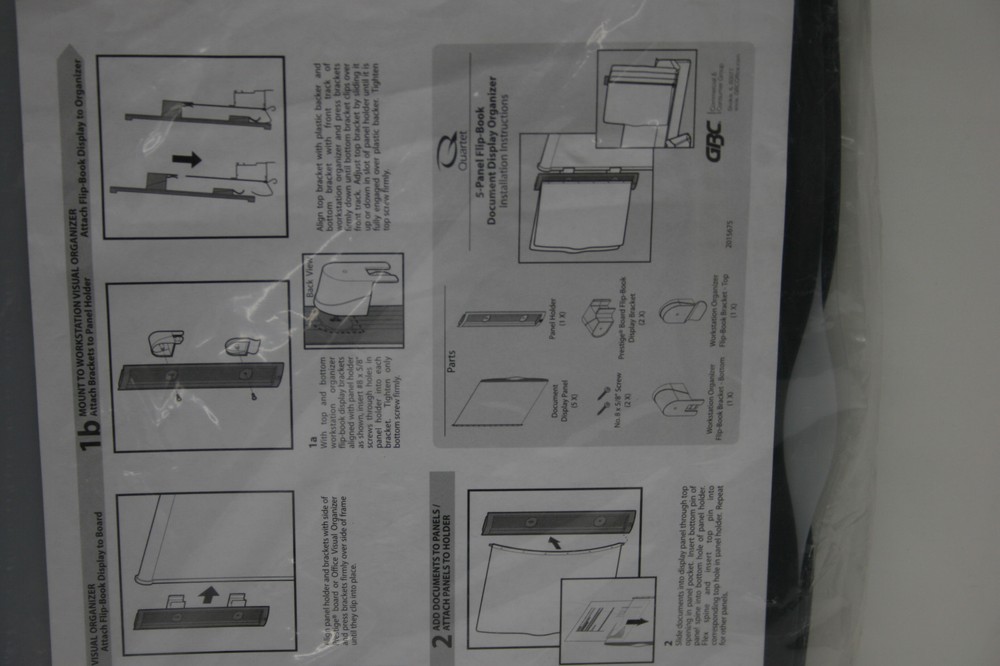 GBC Quartet 5 Panel Black Flip Book for Visual Organizers