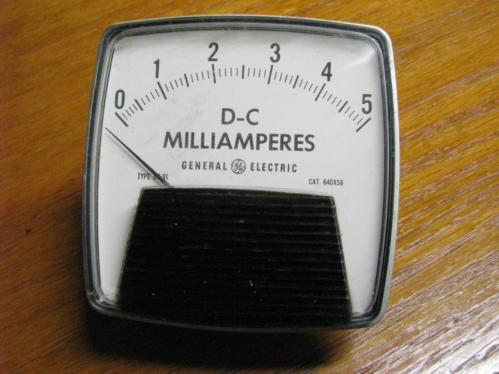 GE 0-5DC Milliampere Panel Meter 640X56