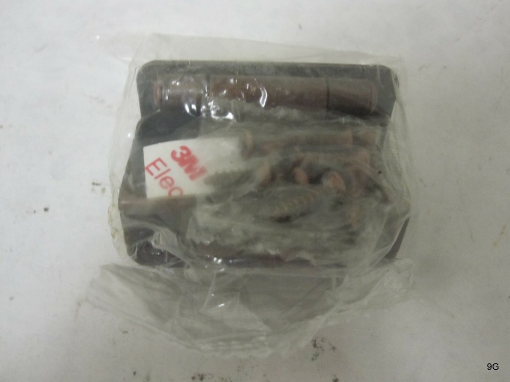 10 Pack DecoBasics 1/2 Overlay 3/4 Frame Partial Semi Wrap Self-Closing Hinges