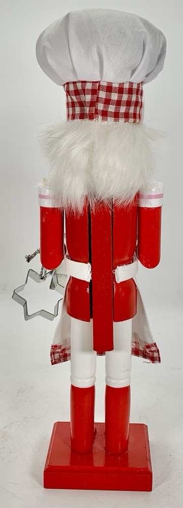 North Pole Trading Co 2020 Baker 14” Nutcracker