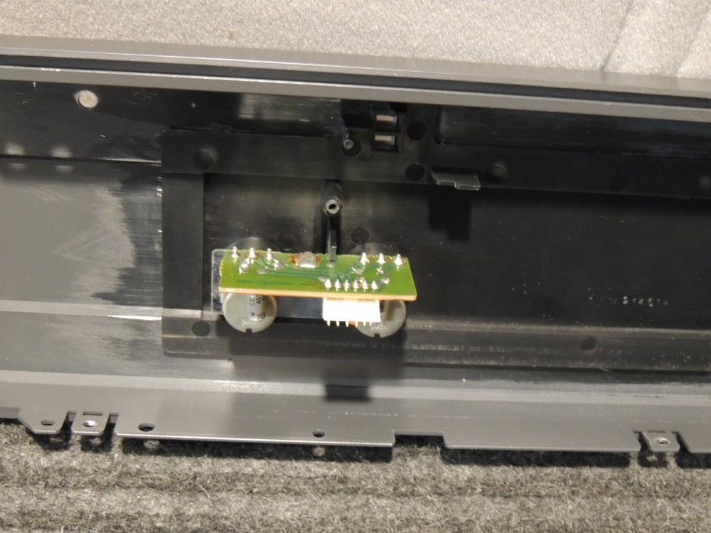 NAD 2600 A Power Amplifier Face Plate