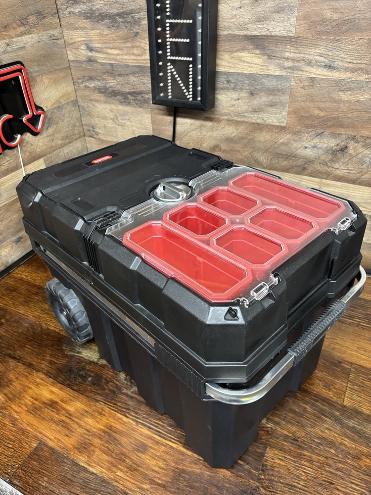 Keter Masterloader Resin Rolling Tool Box with Masterloader