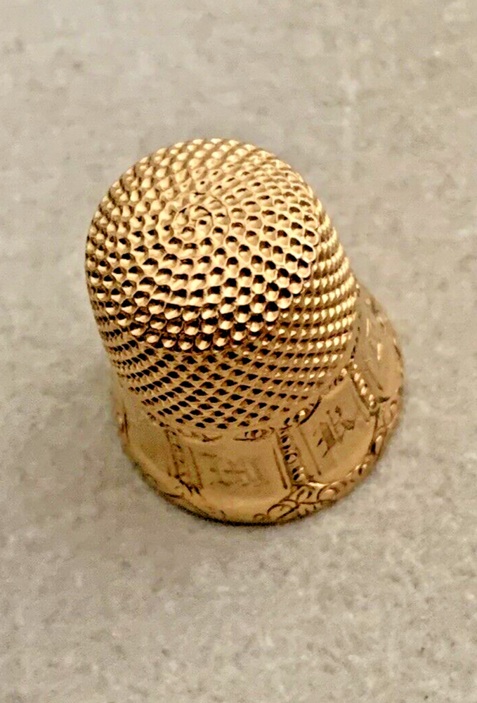 Antique Victorian 14kt Solid Yelow Gold Thimble