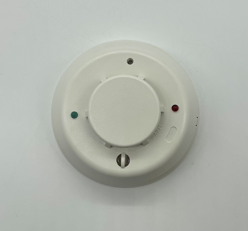 System Sensor 4WTA-B - Same Day Shipping (SEALED)