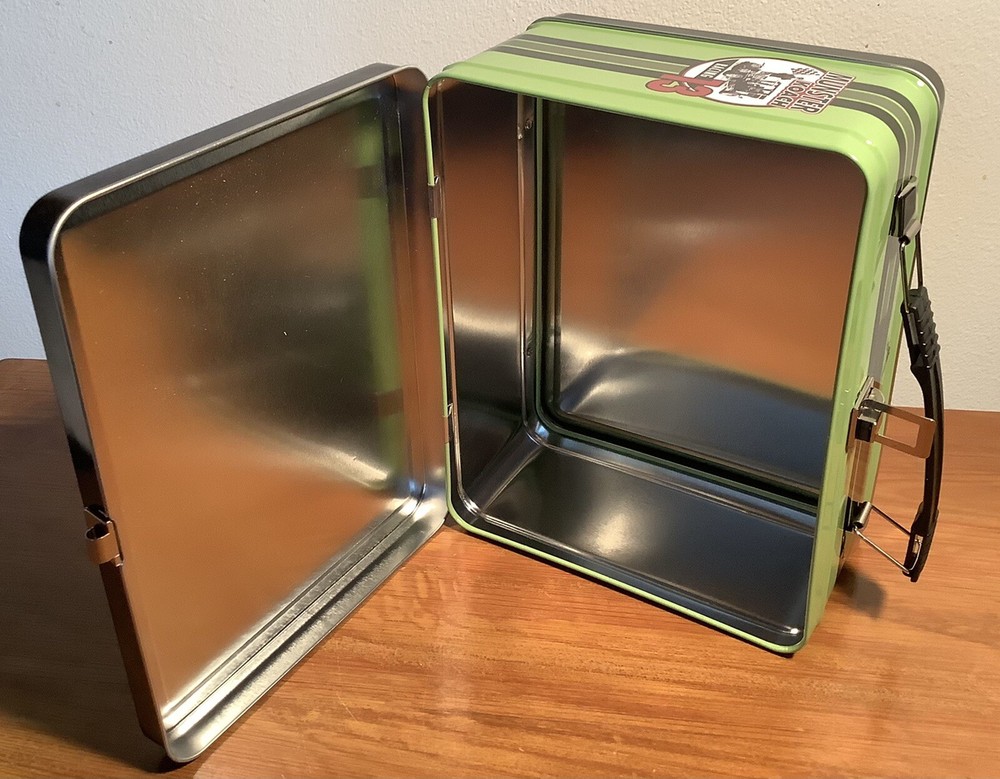 THE MUNSTERS TIN TOTE