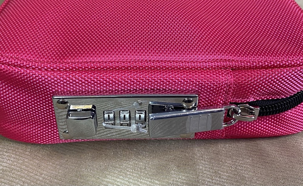 Locking Privacy Pouch LARGE PINK Combo Latch, Secure Tether, BAG SAFE 10.2x7.8x2