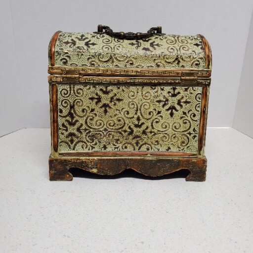 Decorative MARKET BAZAAR Storage Box Mantle Clock