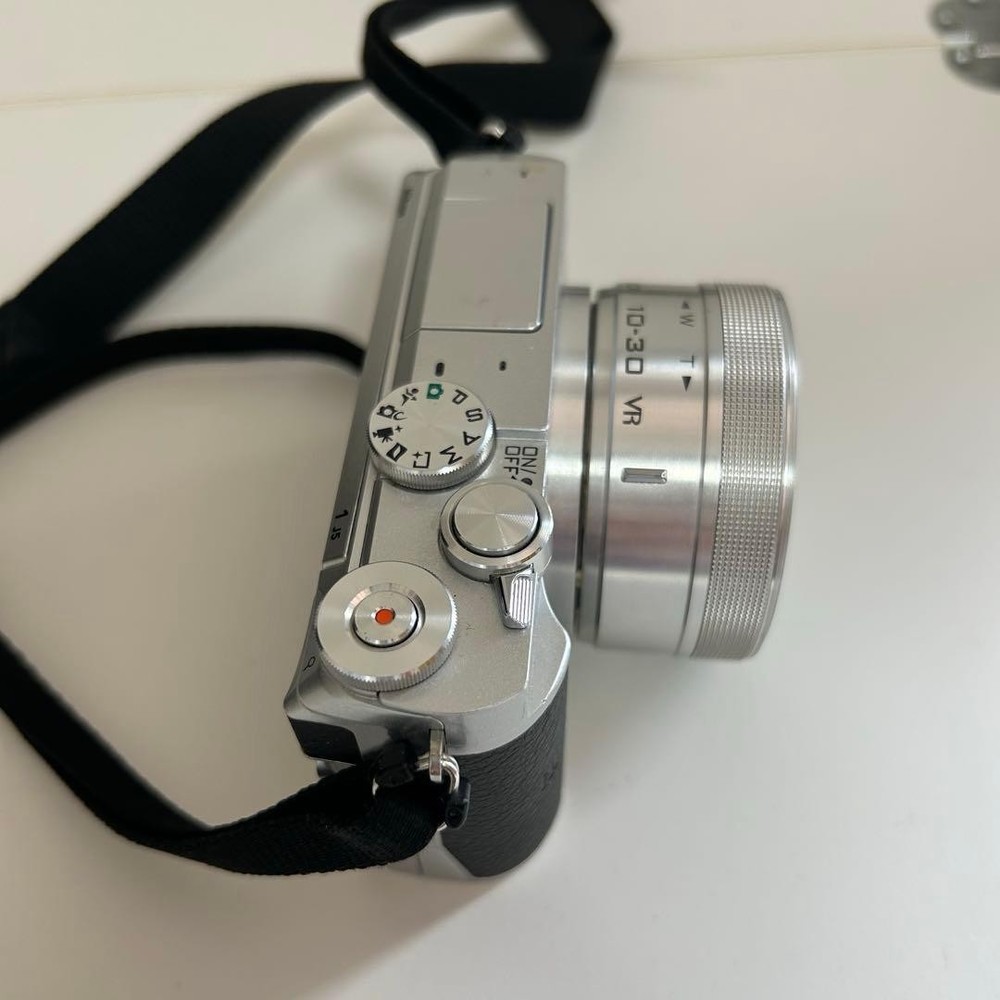Nikon J5 709311