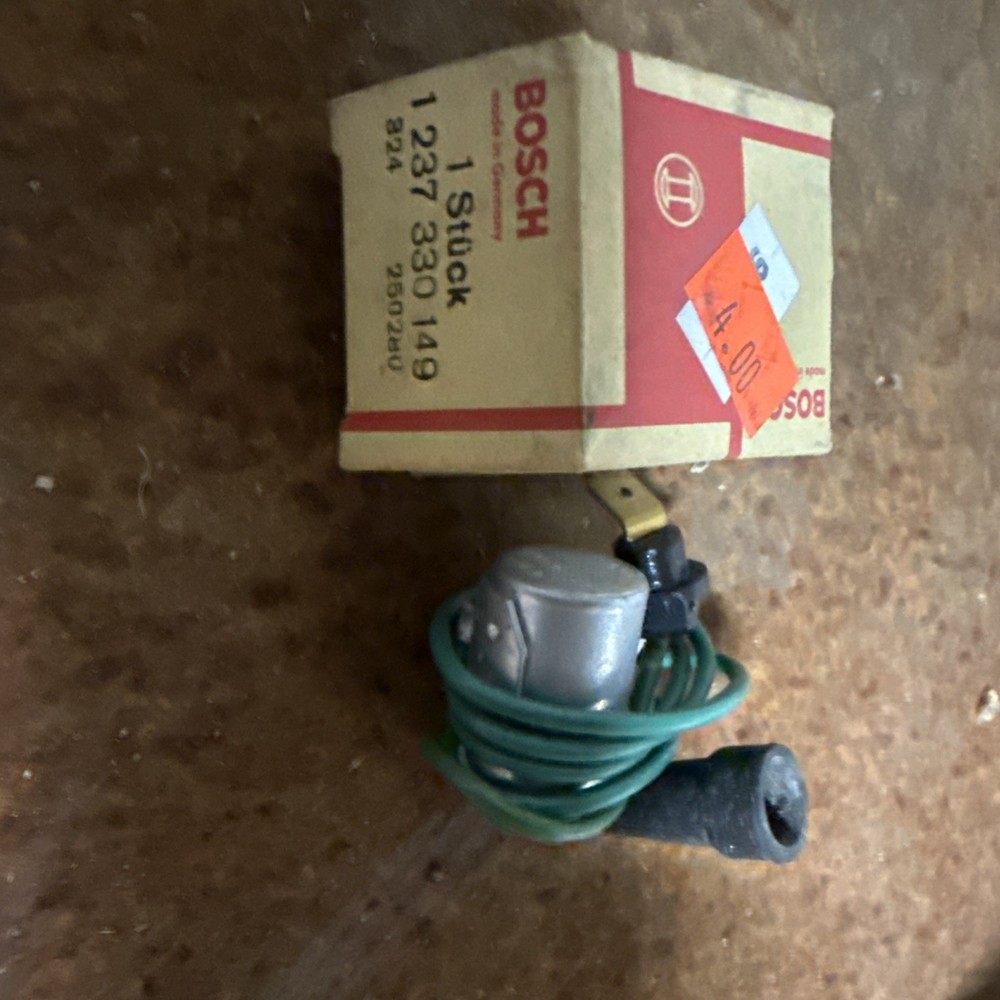 Bosch 1 237 330 149 Ignition Capacitor  – NOS