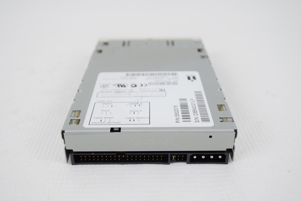 Zip250 Z250ATAPI Internal 250 MB Drive White