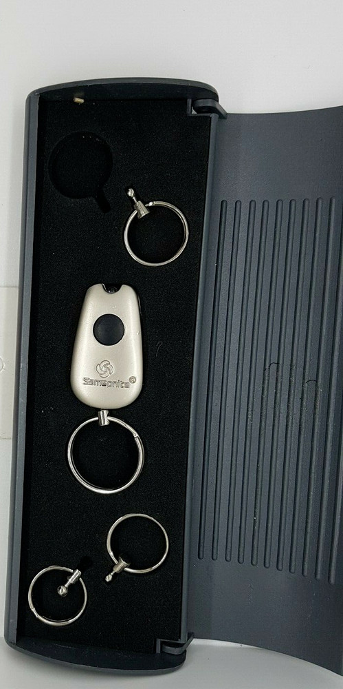 Samsonite Laser Pointer with tracking number