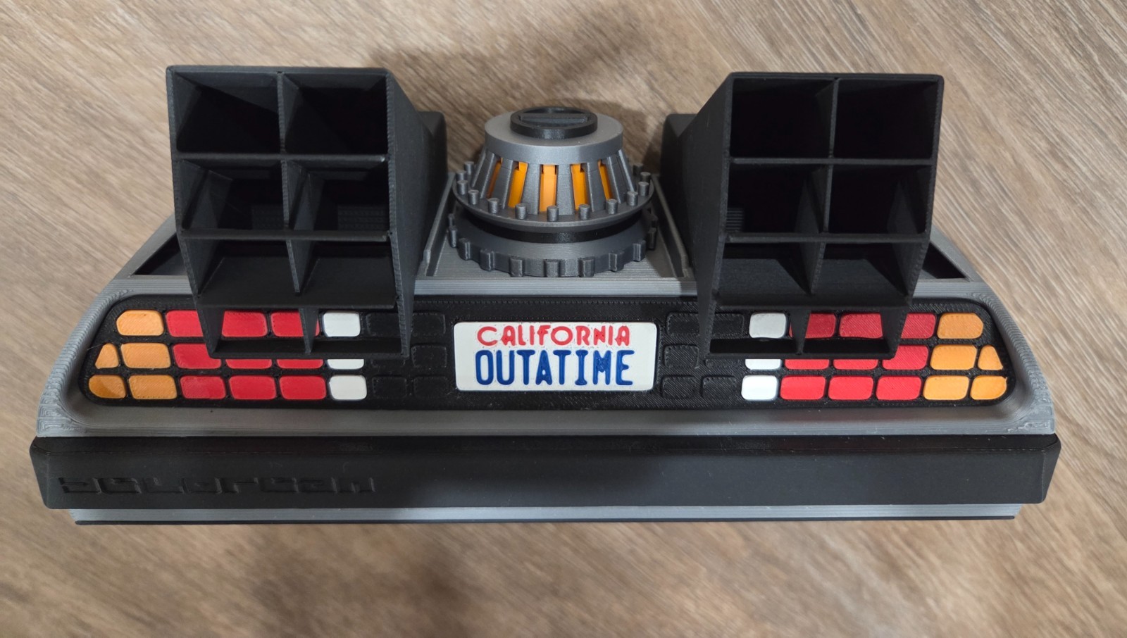 Back to the Future DeLorean Wall Key Hanger – 3D Printed Fan Art