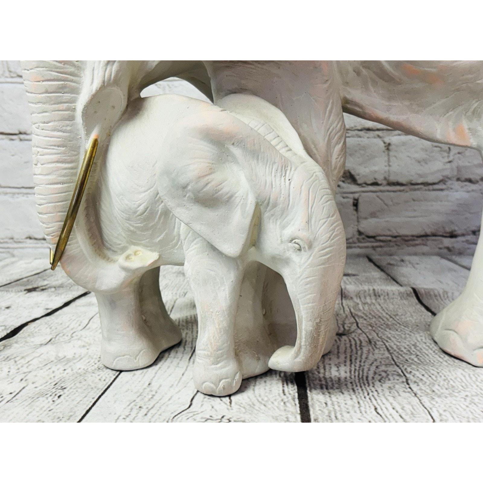 Vintage Anne Jo Elephant Sculpture: Mother and Baby, Handmade Decor (15" x 18")