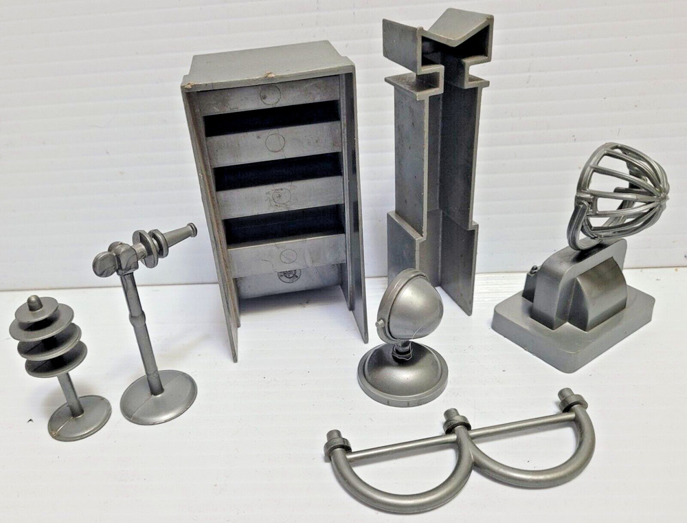 MARX REX MARS TOM CORBETT SPACE ACADEMY PLAYSET ACCESSORY LOT