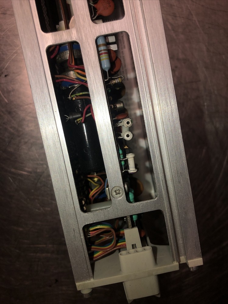 Tekronix Dual Trace Amplifier Module Unit model 7A18