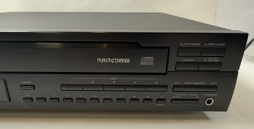 Yamaha CDC-655 5 CD Changer Tested Works - No Remote