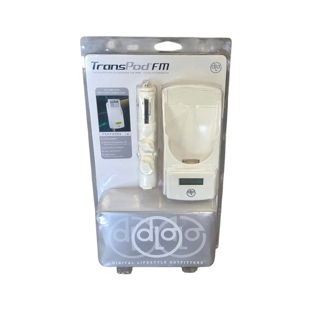 DLO TransPod FM iPod Transmitter & Docking Station