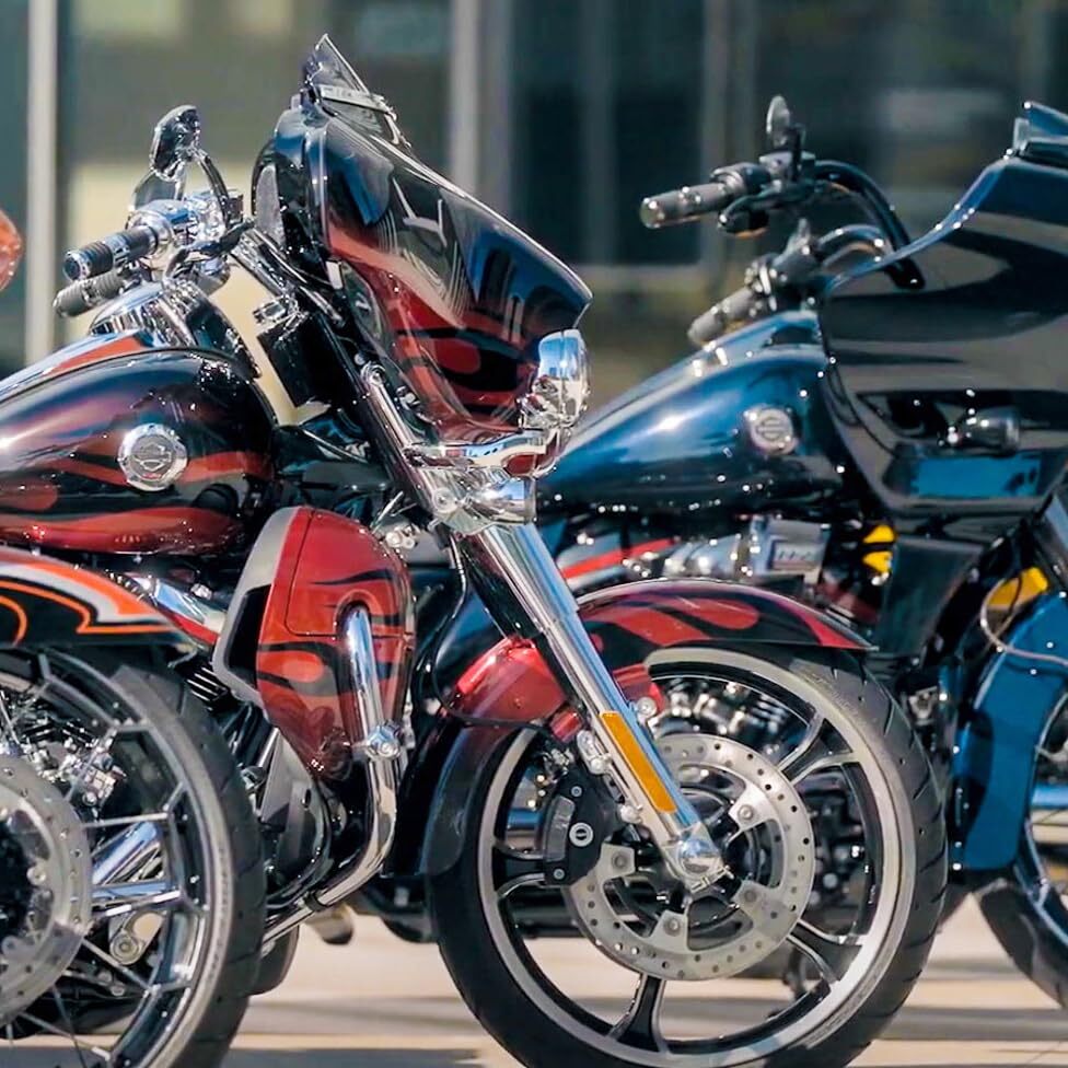 Auxiliary Lamp Fog Turn Signal Light Bracket Mounts For Harley Touring Flhx Fltr