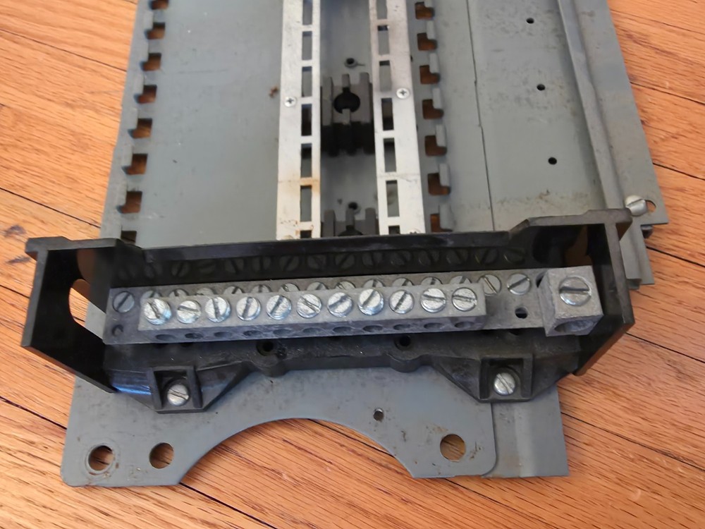 Federal Pacific electrical panel load center enclosure bus bar