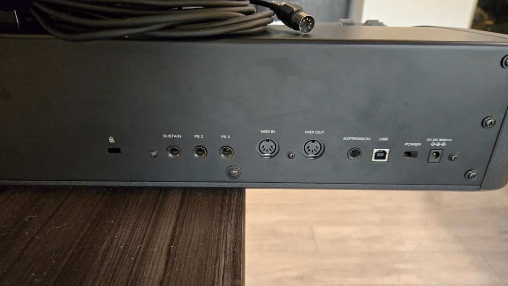 M-Audio Hammer 88 PRO USB MIDI Keyboard Controller - Black