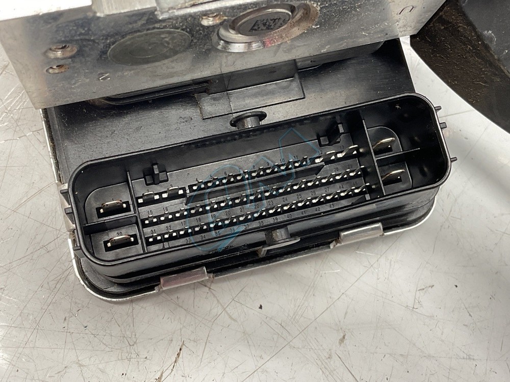 BMW 1 Series Hatchback F40 ABS Pump Control Module 5A0A830