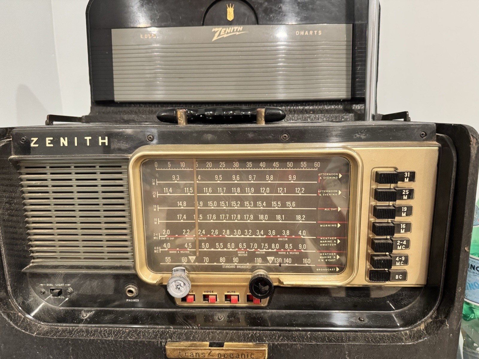 Zenith Trans-Oceanic S-558O Transoceanic Shortwave Radio Black WORKING