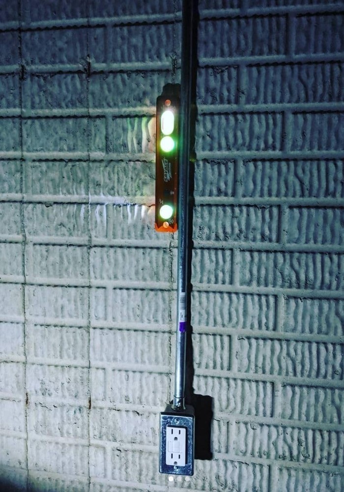9-Inch LED Lighted Magnetic Torpedo Level - Ultimate Accuracy & Convenience