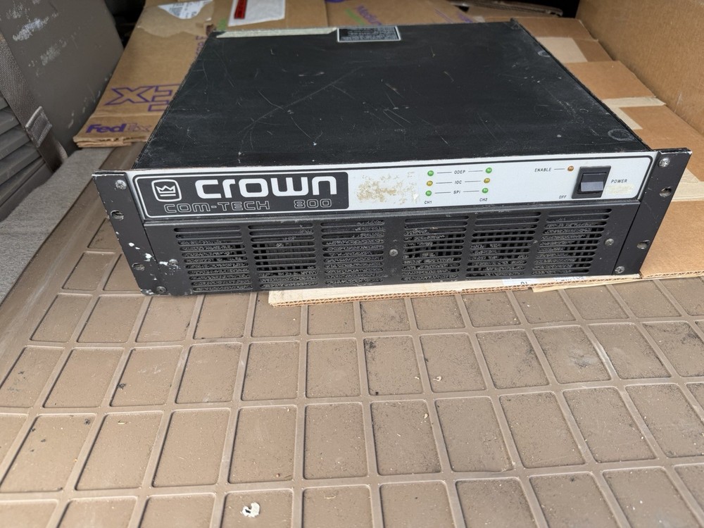 Crown Com Tech 800 Power Amp
