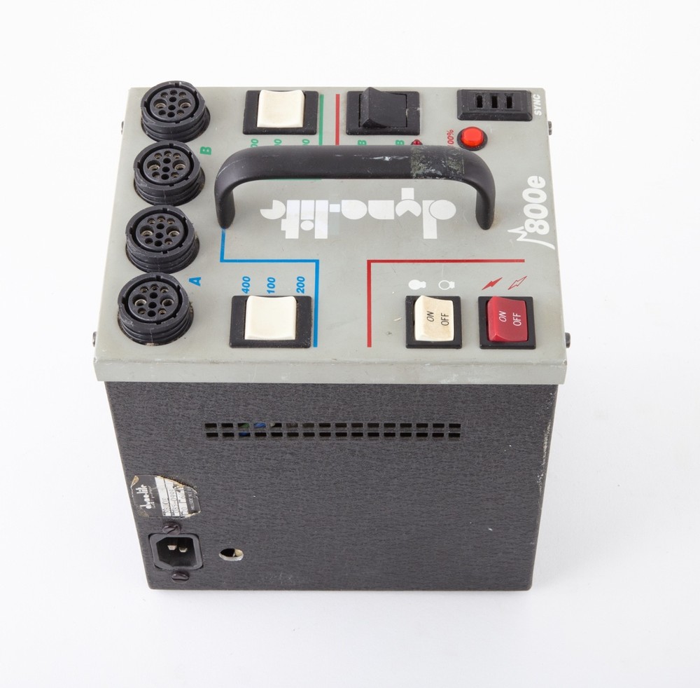 Dynalite M800e Power Pack TESTED!! WORKS**!!