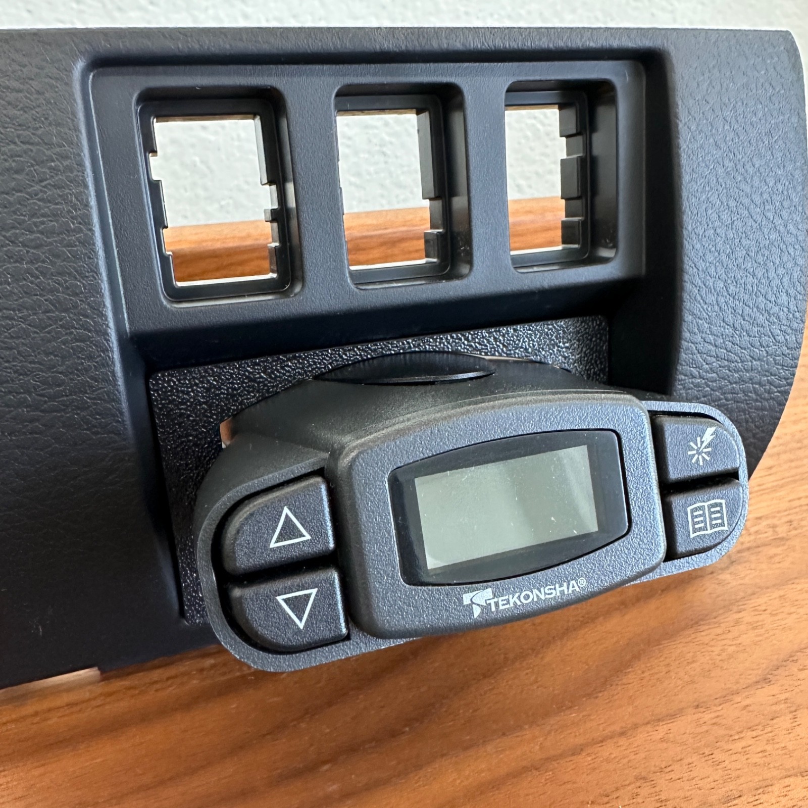 Tekonsha P3 Brake Controller Mount - Fits 2014-2021 Toyota Tundra — No Drilling