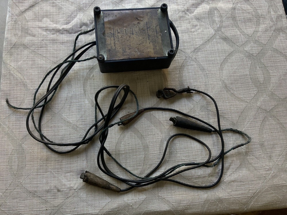 Vintage Mac Tools ET-850 Tach Dwell Volt Ohmmeter - Well Used - Needs Work