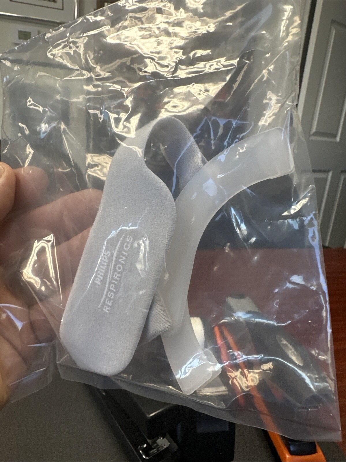 Authentic DreamWear Headgear with Arms Model 1116751 New Sealed