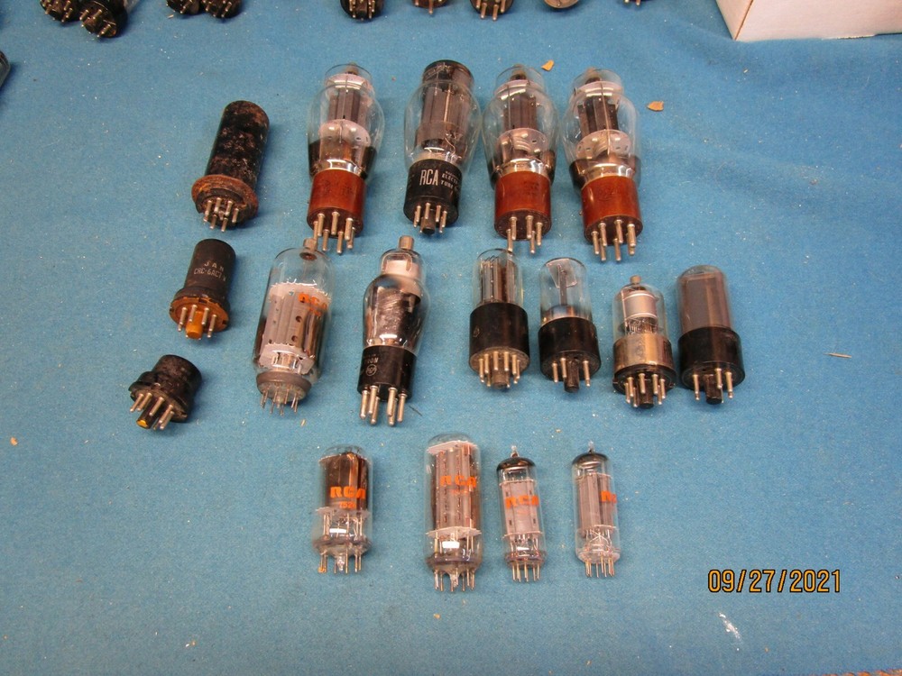 17 Used Untested RCA Vacuum Tubes Various Sizes and Styles
