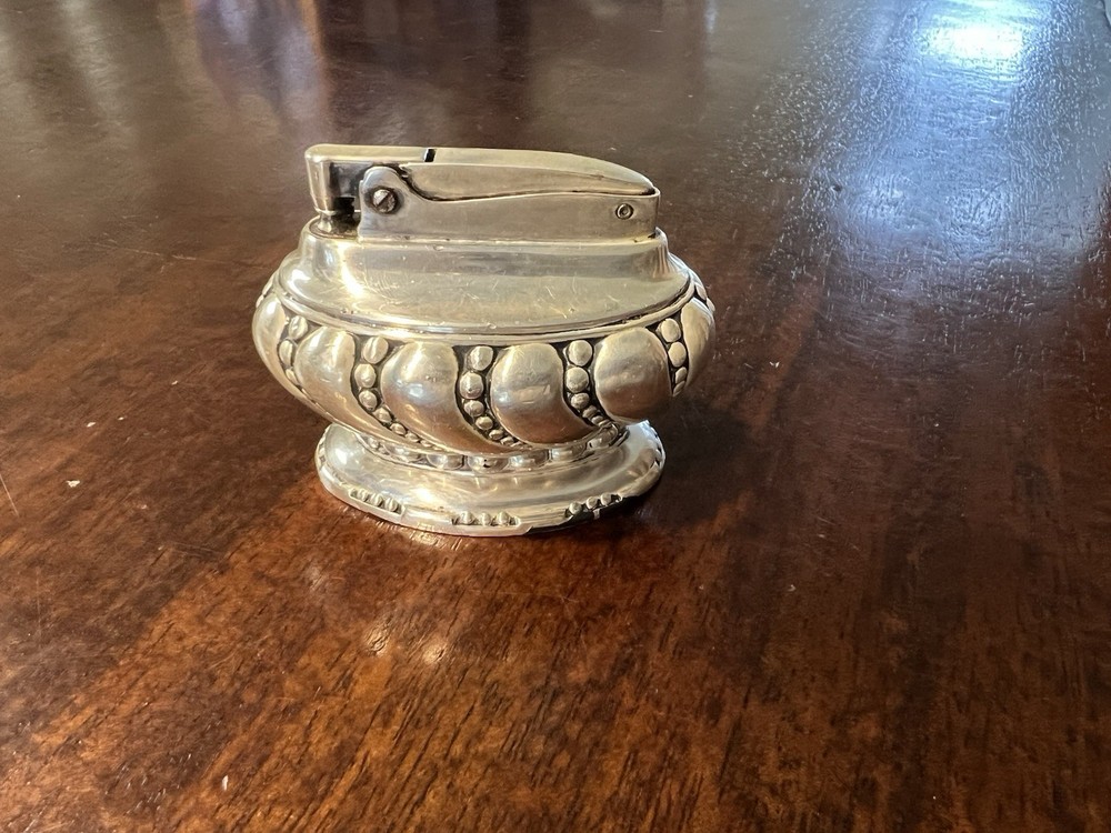 Vintage Silver Plated Ronson Crown Table Lighter