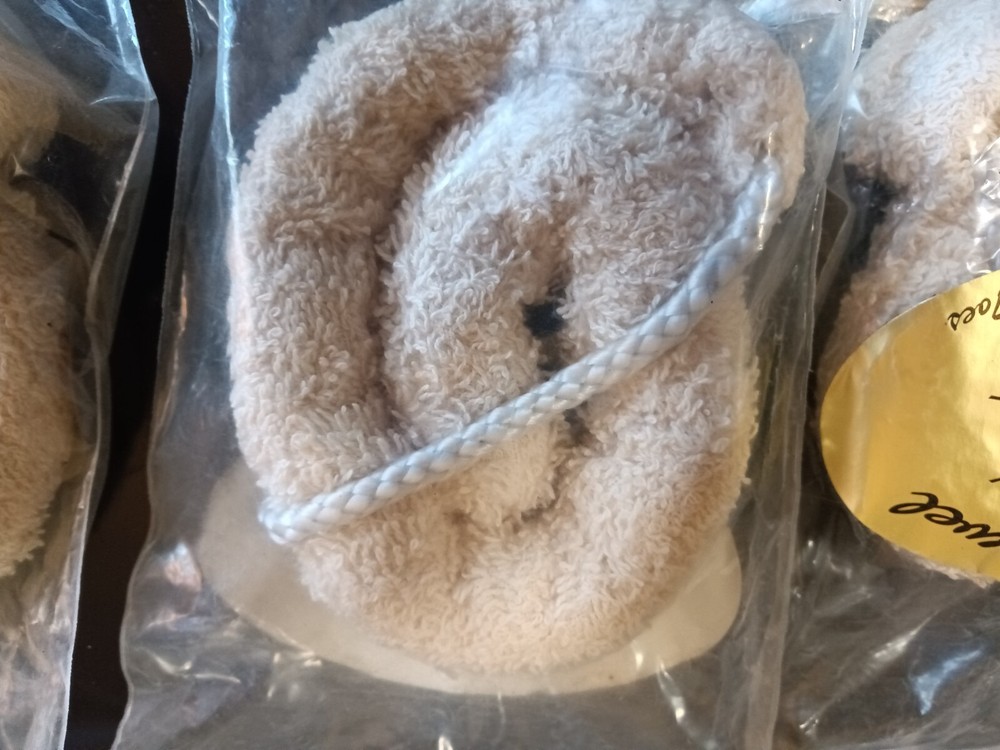 (Bundle!) 20 Tiny Toe Towels (Machine Washable)