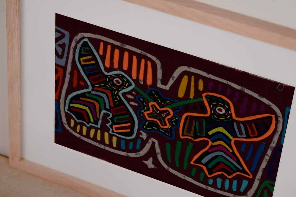 Classic Multi-Color Hummingbird Mola