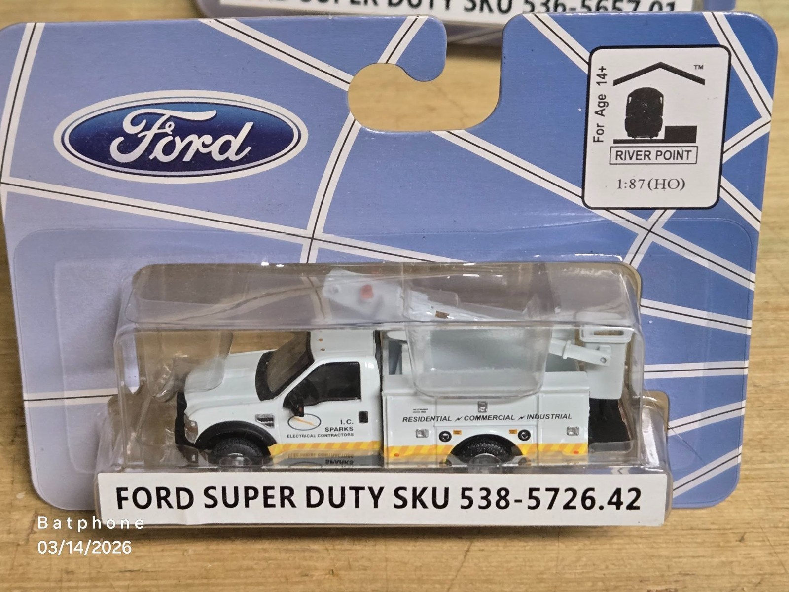 HO Scale 1/87 River Point Station ( RPS ) Ford I C Sparks Bucket Truck  - Nice