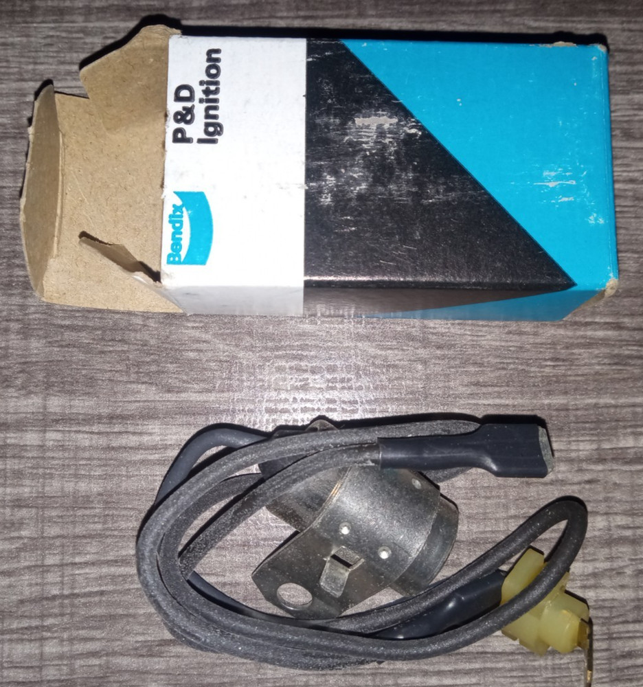 NOS Vintage Bendix P & D Ignition EC - 64 Condenser