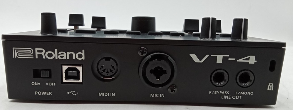 Roland VT-4 Voice Transformer & Effects Processor Auto Tune