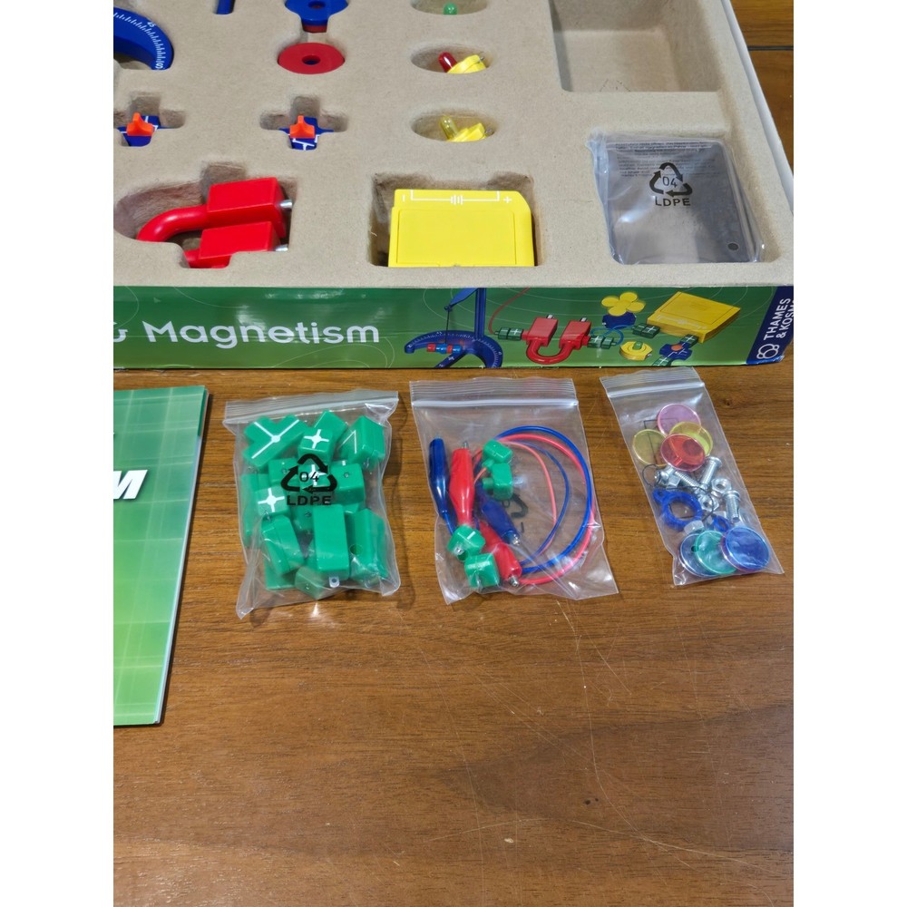 Thames & Kosmos Electricity & Magnetism STEM Kit Complete Set