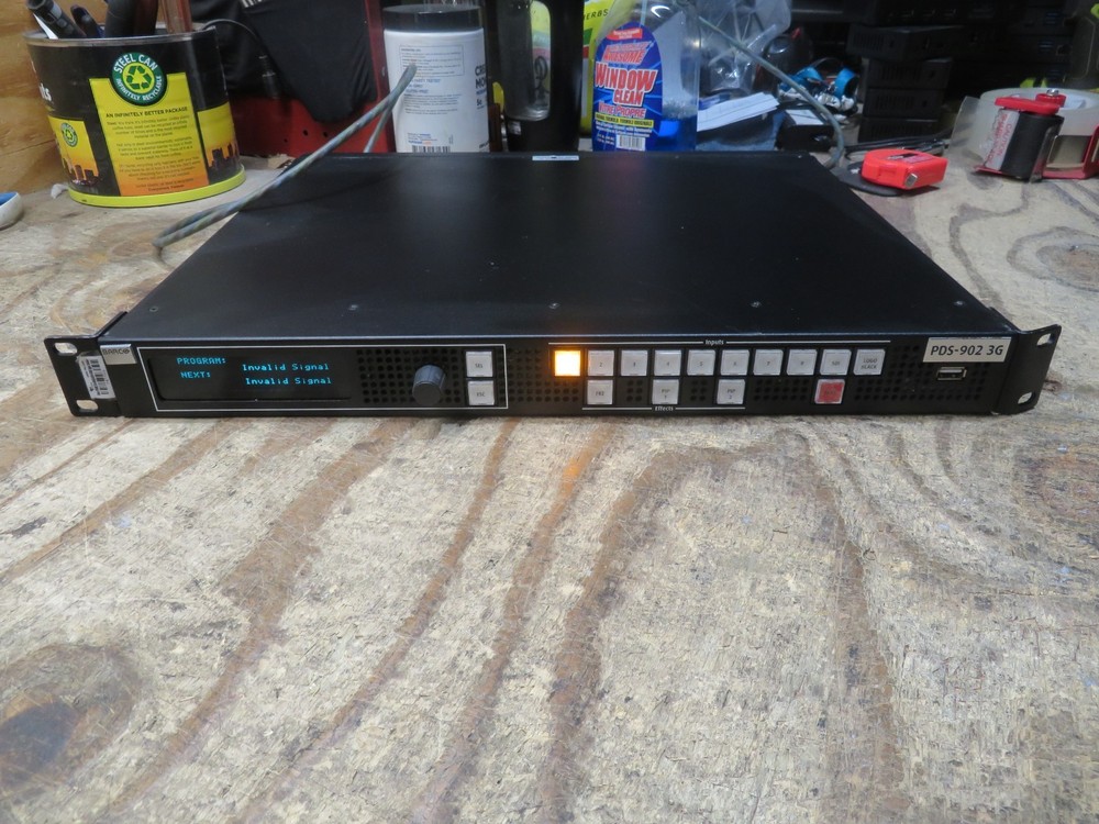 Barco PDS-902 3G Digital Switcher