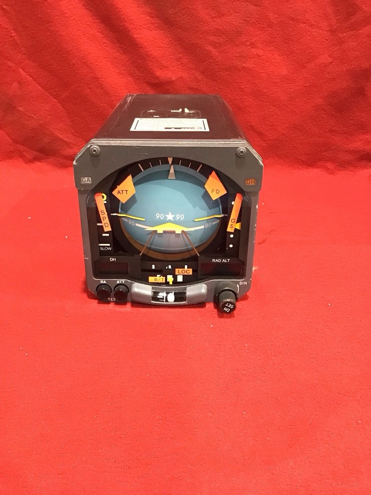 AD-650 ATTITUDE DIRECTOR INDICATOR