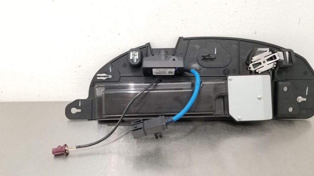 17 CHEVY CORVETTE C7 FRONT VIEW WINDSHIELD MOUNTED CAMERA 23333585