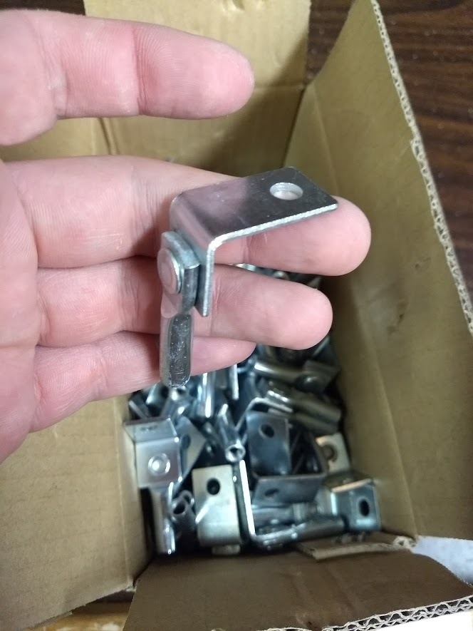 Angle Clip w/ 1/4-20 eyelet