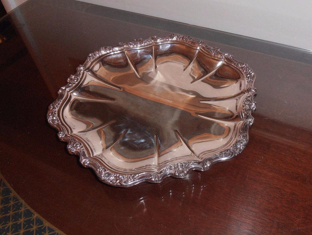 International Silver 11" Platter..."Countess" No.6221...Very Nice