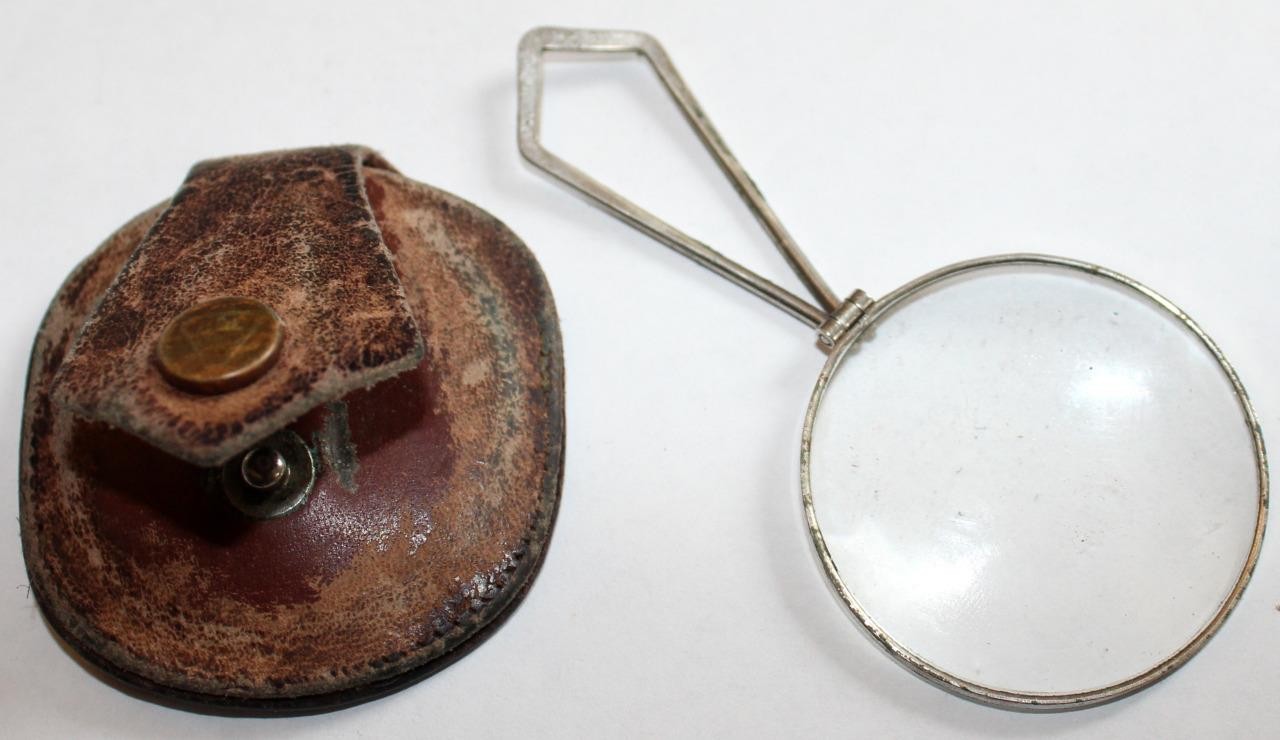 c.1920s Bausch & Lomb Folding Pocket Magnifier with Original Marked B&L Case