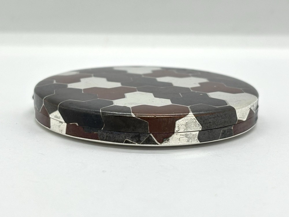 Vintage 950 grade Solid Silver Niello Compact Mirror Case - geometric pattern