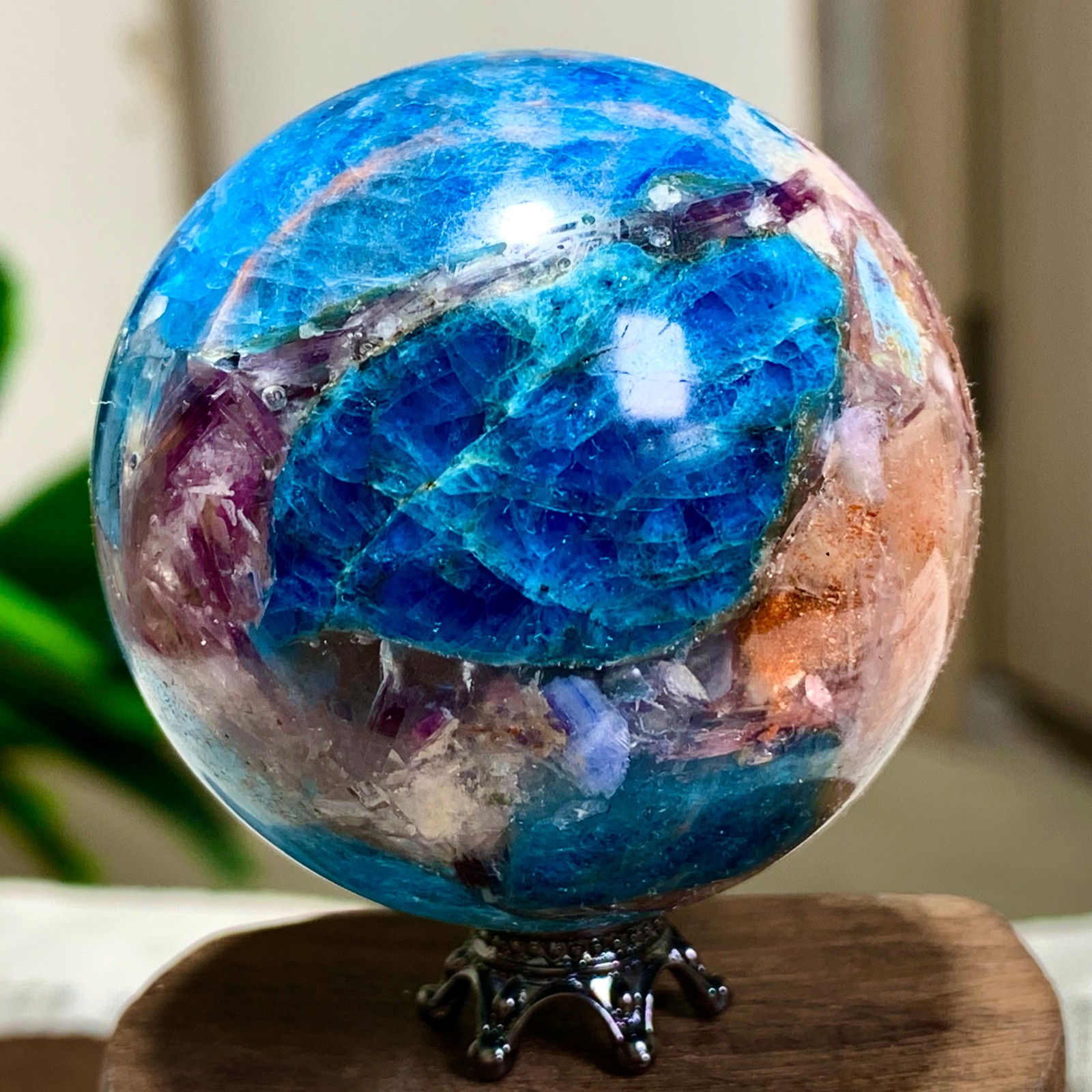 170G Natural Blue Aptite +Sun Stone purple lepidolite Sphere mineral sample